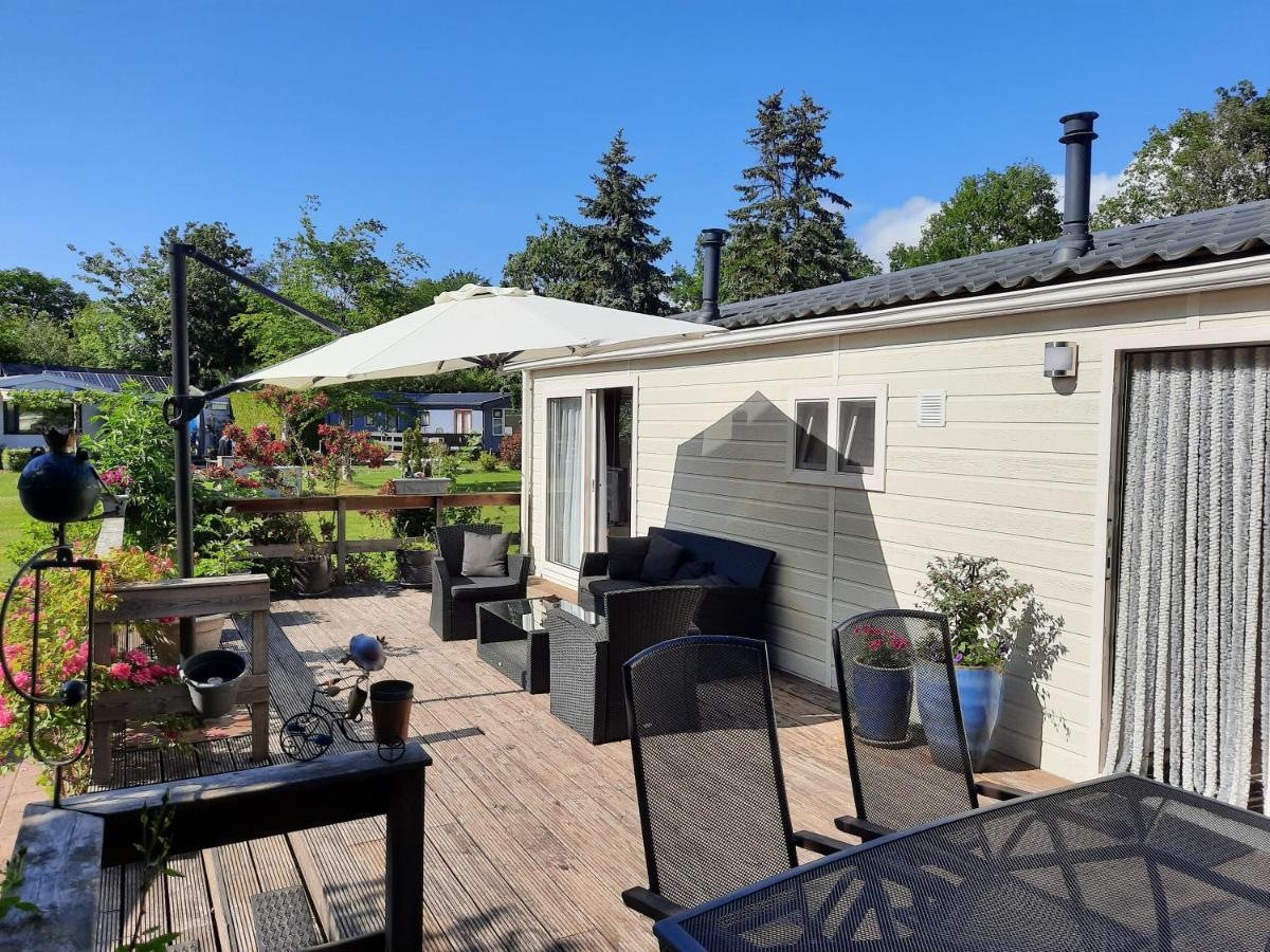 Chalet De Huismus Rijs Eksteriør billede