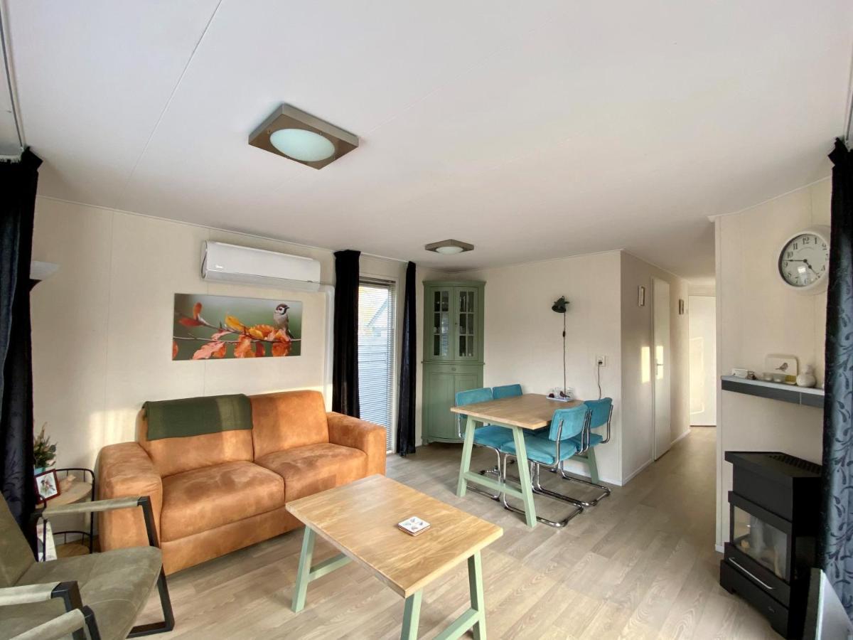 Chalet De Huismus Rijs Eksteriør billede